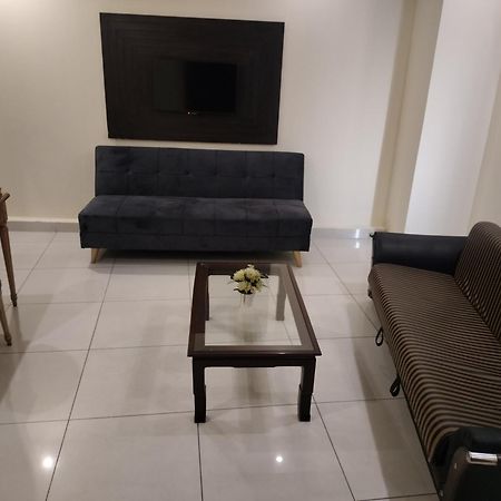 Panoramic Hotel Лахор Экстерьер фото